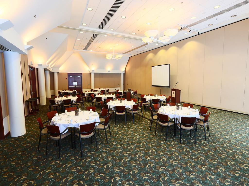Haworth Inn & Conference Center Holland Buitenkant foto